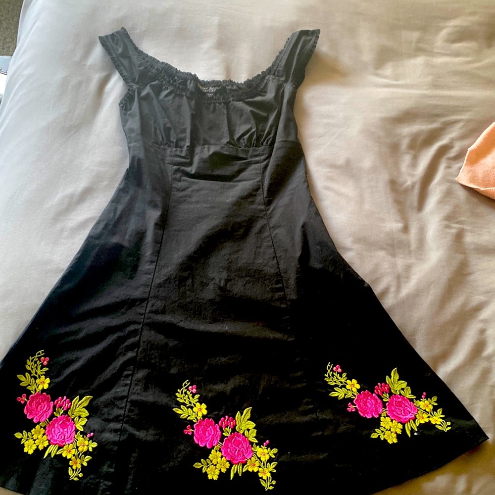 Betsey Johnson New York Dress Size 6